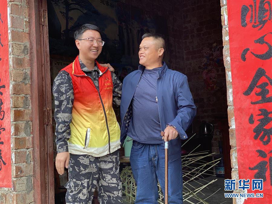 (在习近平新时代中国特色社会主义思想指引下——新时代新作为新篇章·习近平总书记关切事·图文互动)(4)青春做伴,西部放歌——走近扎根西部建设边疆的大学生们